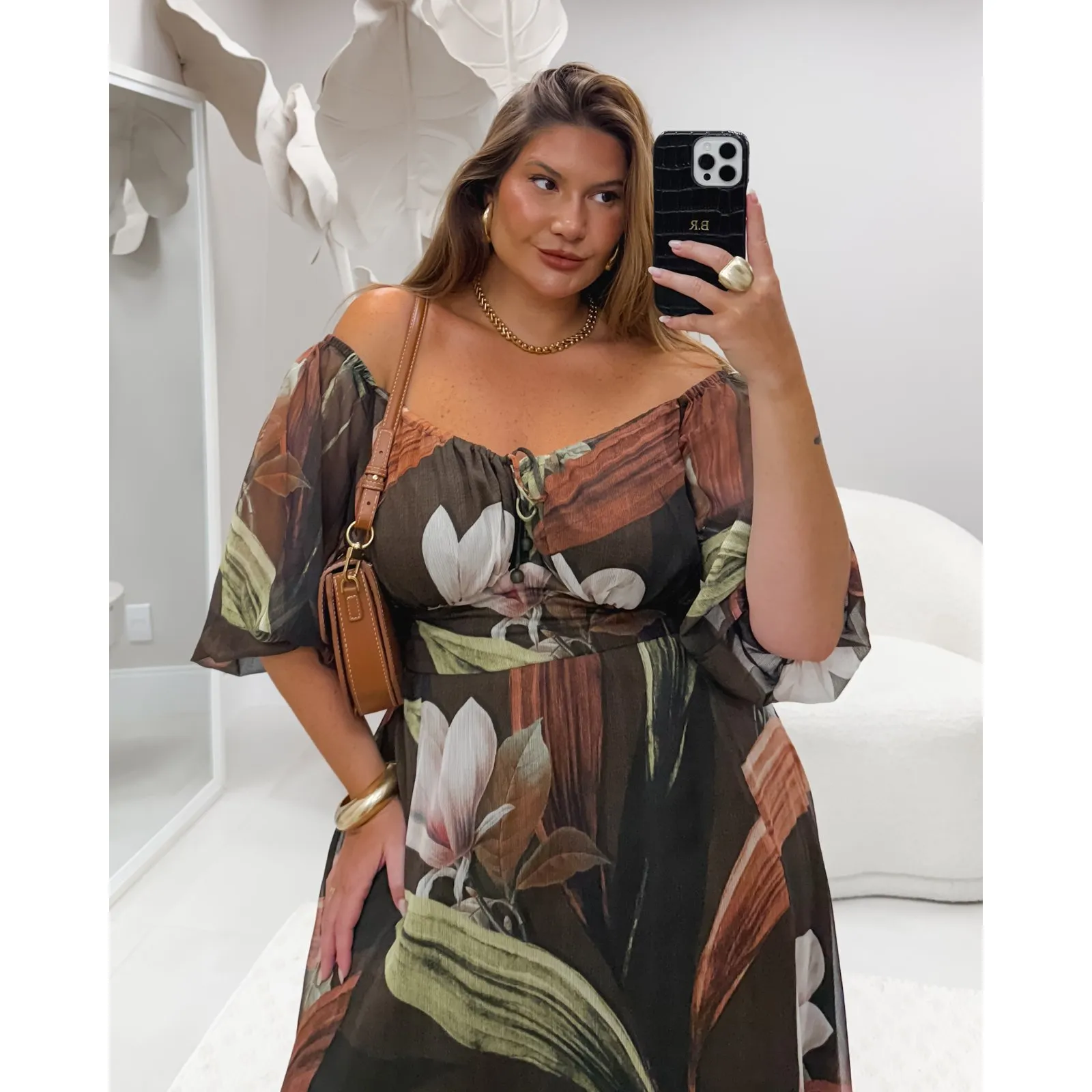 Vestido Helena - COMPRE 1 LEVE 2 + GANHE UMA BOLSA (LOOK COMPLETO)