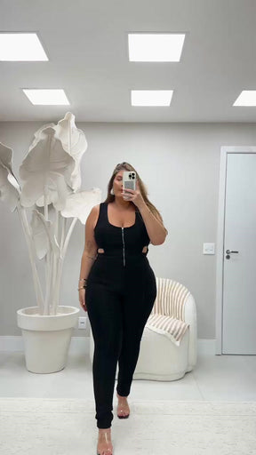 Macacão Zíper Plus Size