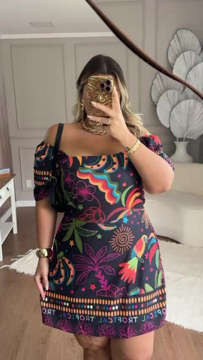 Macaquinho Tropical Plus Size