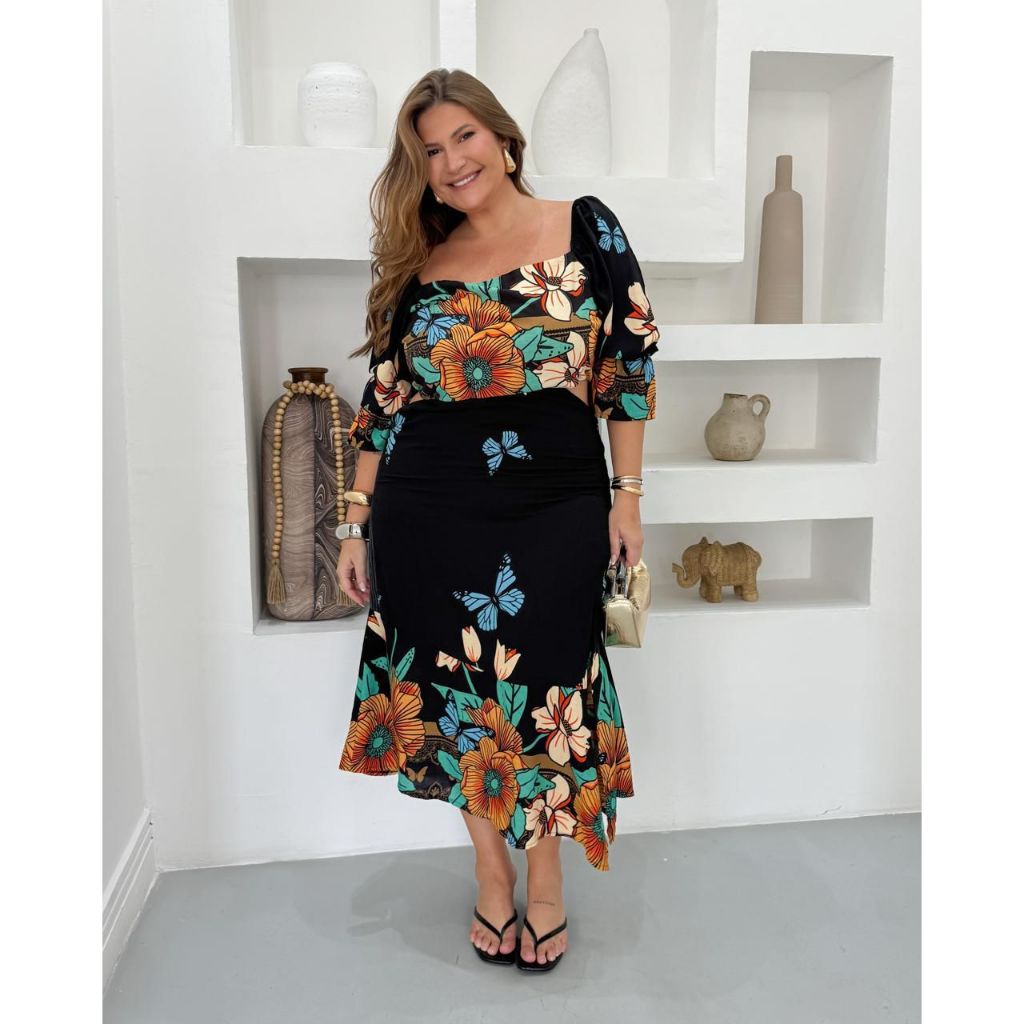 Vestido Midi Parati Fundo Preto