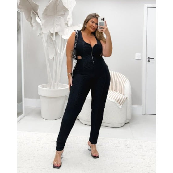 Macacão Zíper Plus Size