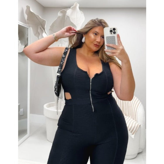 Macacão Zíper Plus Size